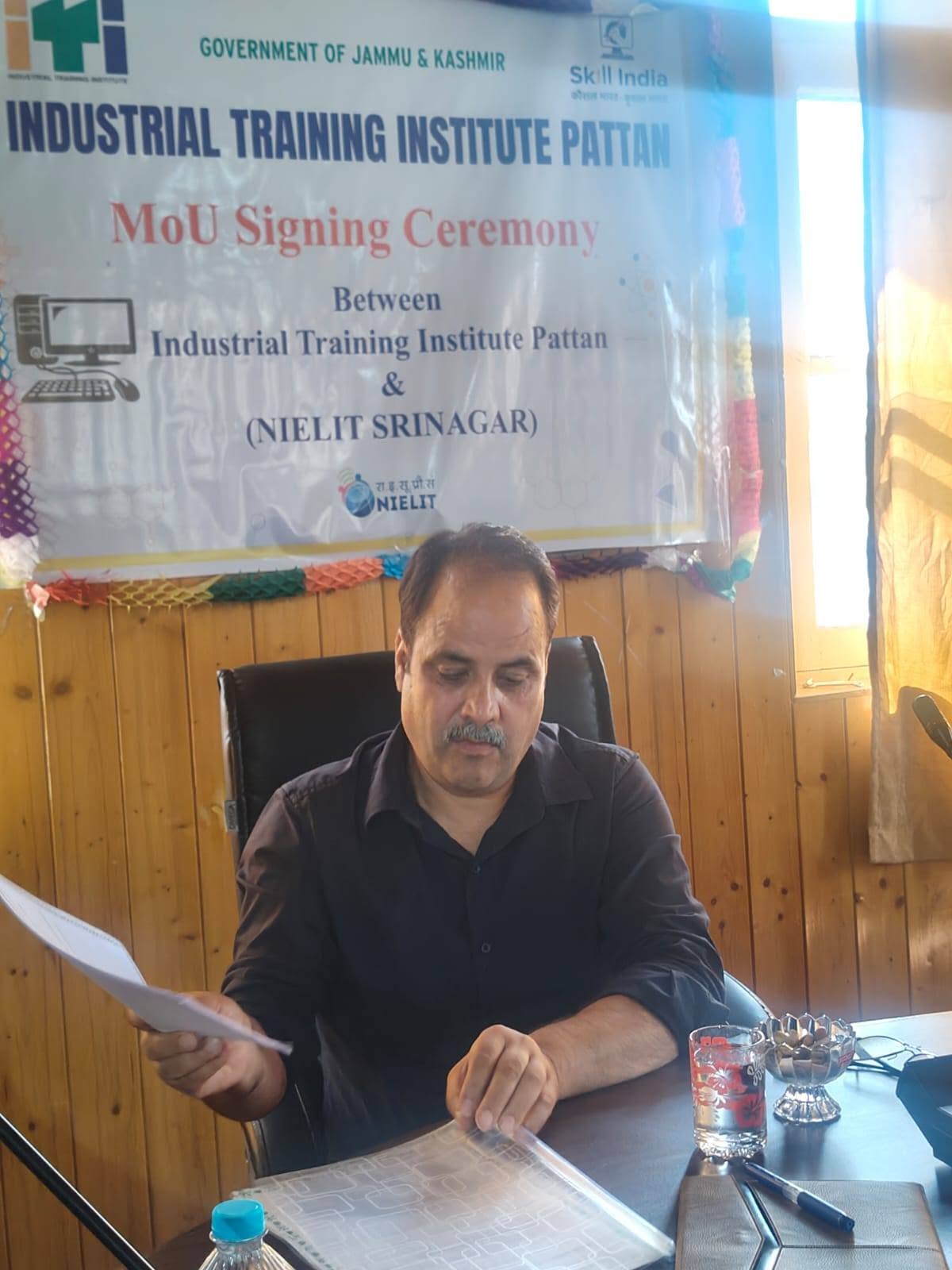 A significant milestone was achieved as Government ITI Pattan and NIELIT formalized their collaboration through the signing of a Memorandum of Understanding (MoU). This partnership aims to strengthen skill development, promote digital literacy.